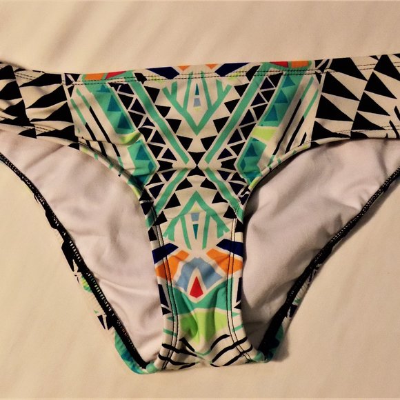 Apt. 9 Bikini Bottoms, Teal Geometric Pattern - Picture 1 of 2